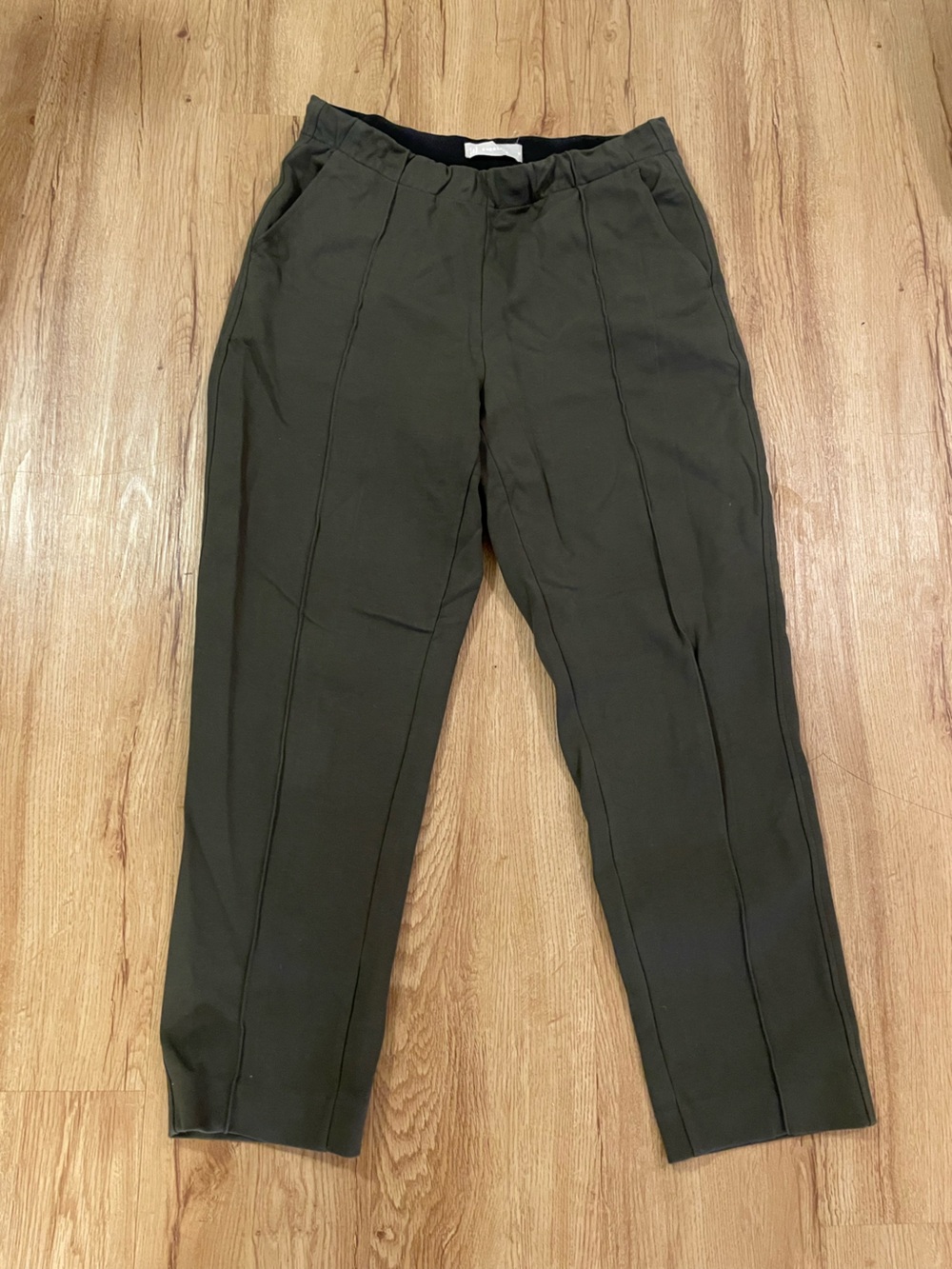 Everlane Army green Dream pants, size M